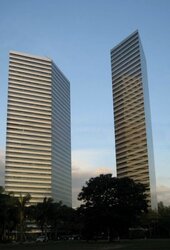 Gateway West (D7), Office #459977351